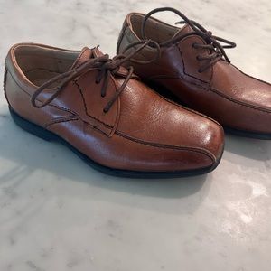 Florsheim toddler leather dress shoes, perfect condition